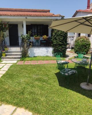 Agios Mamas beach house
