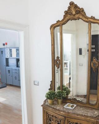 MILAN stilysh apartment near Metro and Fiera MICO