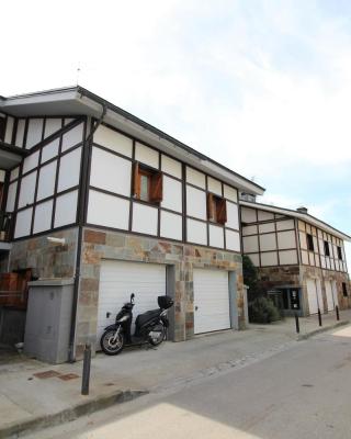 Chalet junto a la Ciudadela de Jaca