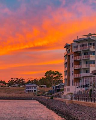 Wallaroo Marina Apartments