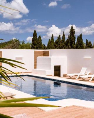 Can Pep Luis Can Pep Mortera is located in the beautiful countryside near to Playa den Bossa