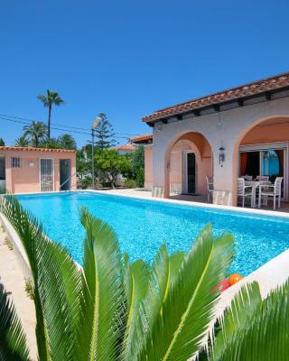 Holiday Home Sandra by Interhome