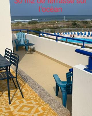 BELLE VUE OCEAN, 2 CHAMBRES, terrasse 30m2, parking privatif et piscine en été