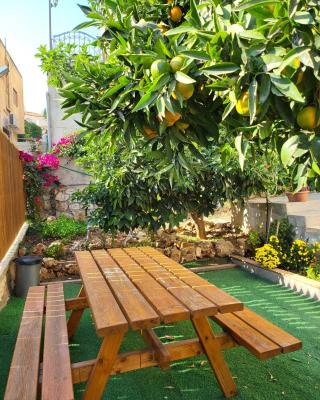 Maria's GuestHouse - Uphill View of Nazareth F