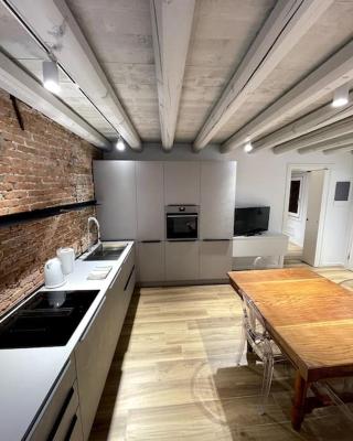 Antico Rudere Luxury Apartment