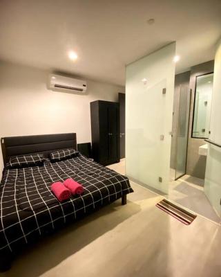 Rehat Guest House, The Square, One City, USJ25