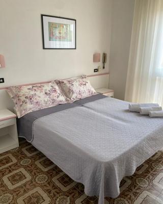 Hotel Rosy