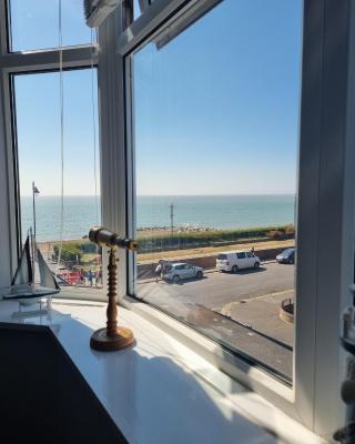 2 Bedroom Seafront Apartment