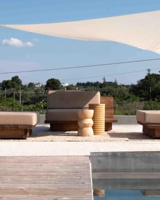 Alloggio nei Trulli della Masseria Collina Casanoja