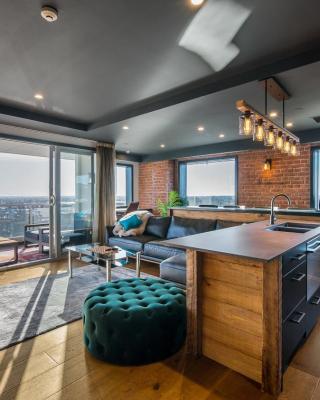 CBD Loft Style Apartment with Free Valet Parking