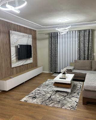 Ledio’s Luxury Apartment