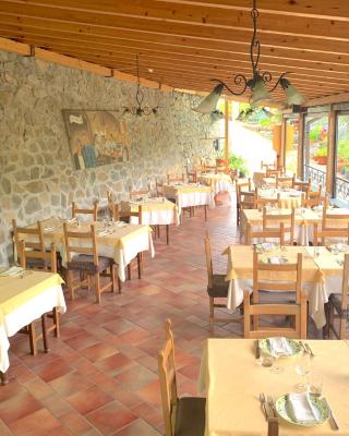 La Favorita Apricale B&B & Ristorante