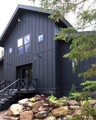 NEW Rustic Modern Cabin at Lutsen Mountains