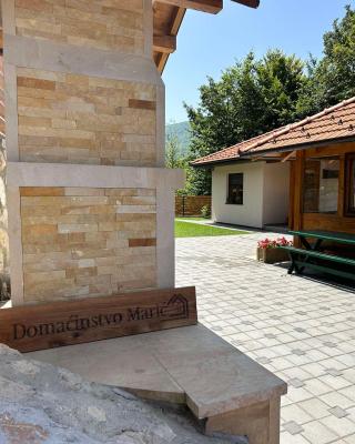 Domaćinstvo Marić