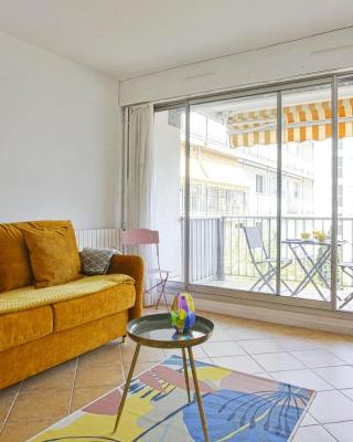 Apartment with balcony near the beach in Biarritz