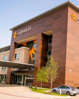 La Quinta Inn & Suites by Wyndham Austin Parmer Tech Ridge