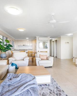 Salty Kisses @ Riverdance - 3 bedroom apartment