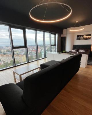 Hanza Tower - Luxurious Apartment 60m2 - 15th Floor City View