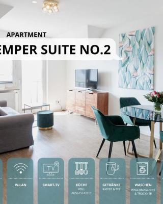 Semper Suite No2 - Ruhige 2 Zi FeWo 1-4 Pers mit Küche, Duschbad, Balkon und Parkplatz in Hofgartennähe