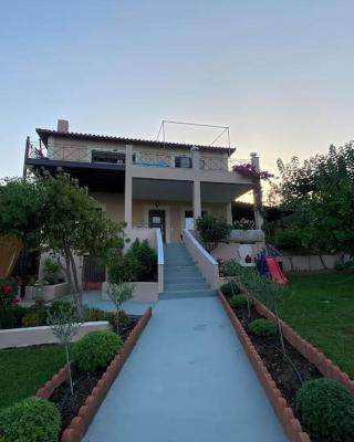 villa kastanos