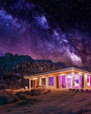 Stars on the Rocks - Pool, HotTub, FirePit, Boulders!