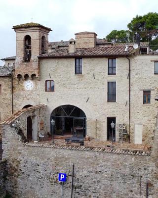 Maison Rosina con ampia vista in borgo del 1400
