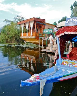 Green view group of houseboats