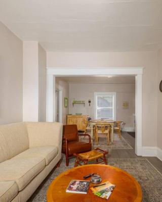 Historic 2 KING BED 1 Bath Near Downtown Spokane