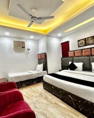 Hotel Cosmo - Karol Bagh