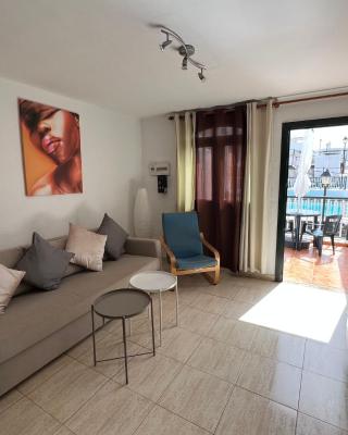 Central one bedroom apartment with communal pool - Casa Julie