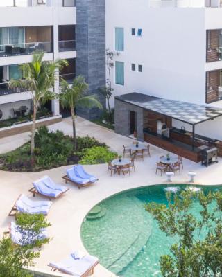 Solmare Apartments & Suites