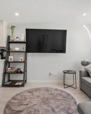 Cozy Rockland Park Unit+Parking