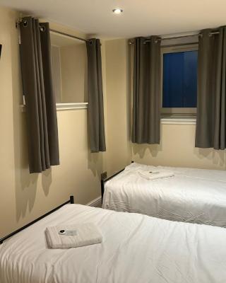 Twin Room With En-Suite