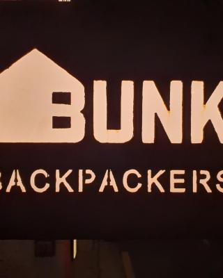 Bunk Backpackers Guesthouse