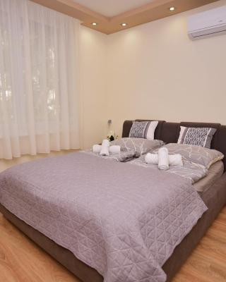 Kinder Apartman