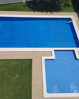 Apartamento con vistas al mar y buena ubicación