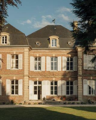 Petit Chateau Vercourt