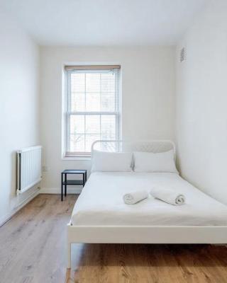APlaceToStay Central London Apartment, Zone 1 PIC