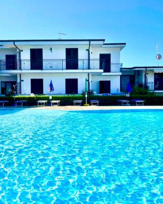 Scalea Apartments & Pool