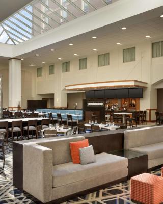 Embassy Suites Boston at Logan Airport