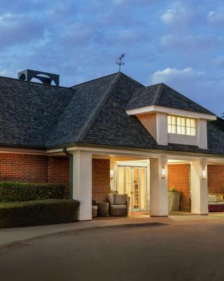 Addison Suites