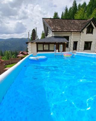 Mountain White House гостинний двір