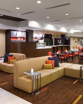 Courtyard by Marriott London