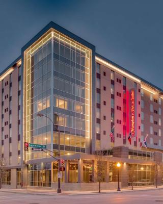 Hampton Inn & Suites Fort Worth Downtown