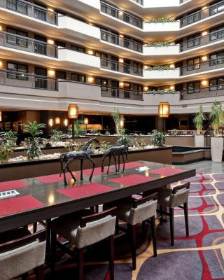 Embassy Suites by Hilton Dulles Airport