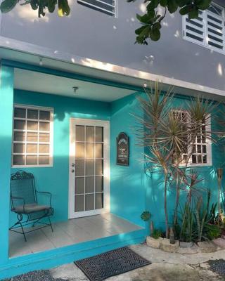 Beach Front Apartments Seven Seas