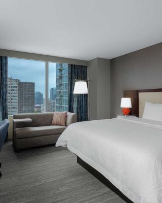 Hampton Inn Chicago McCormick Place