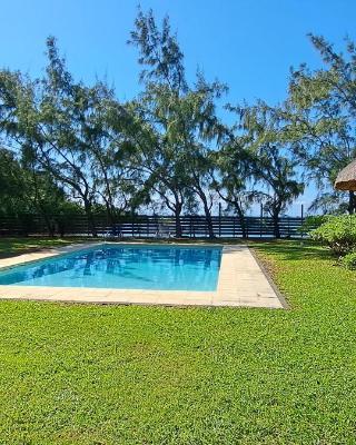 Clair de Lune - Private 2 Bedrooms Beachfront Villa