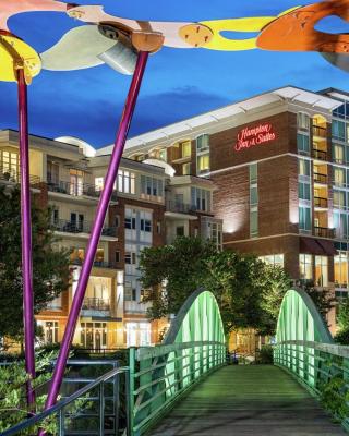 Hampton Inn & Suites Greenville-Downtown-Riverplace