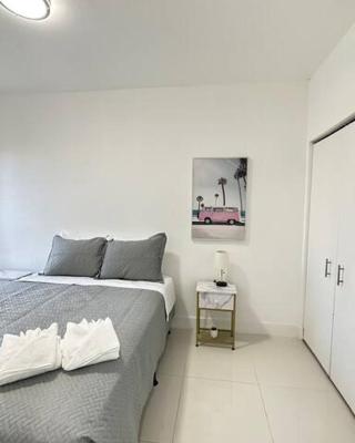 Stanza Hearth of Miami Design District and Wynwood, Parking, Laundry, Workstation, Fully equipped Apts, 24/7 Guest support #6